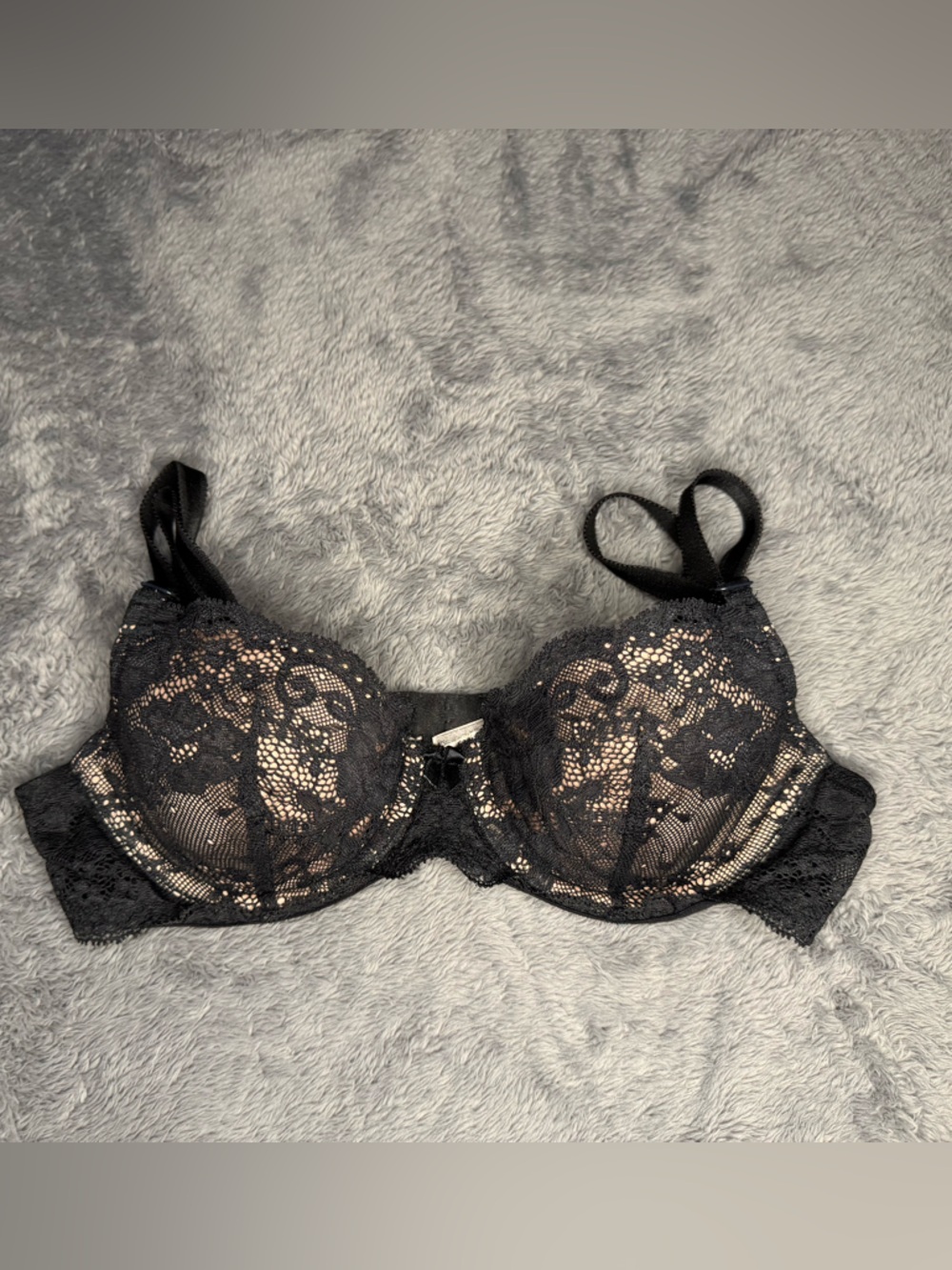 Vintage Victoria's Secret Black Lace Underwire Balconette Bra - Picture 1 of 3